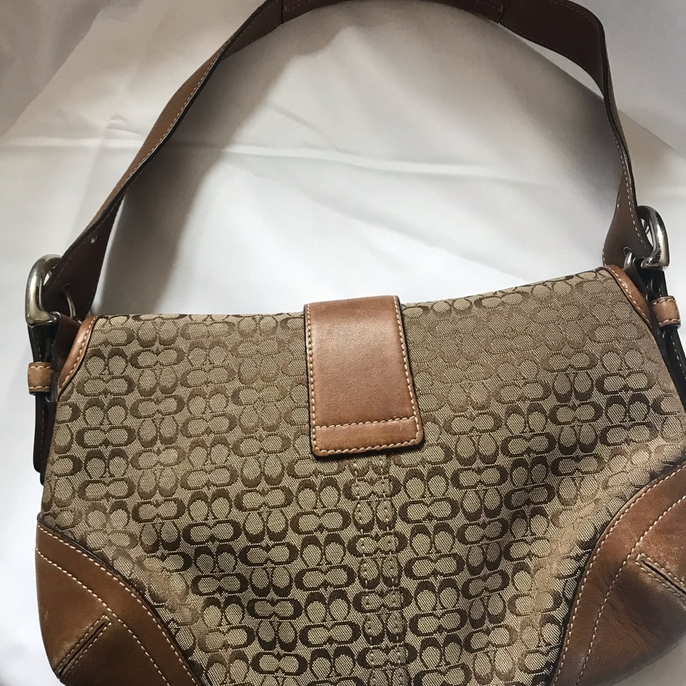 EUC Coach handbag - Picture 3 of 7